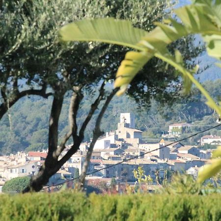 Bastide Les 3 Portes Saint-Paul-de-Vence Bagian luar foto