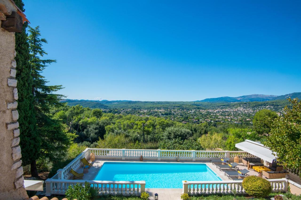 Bastide Les 3 Portes Saint-Paul-de-Vence Bagian luar foto