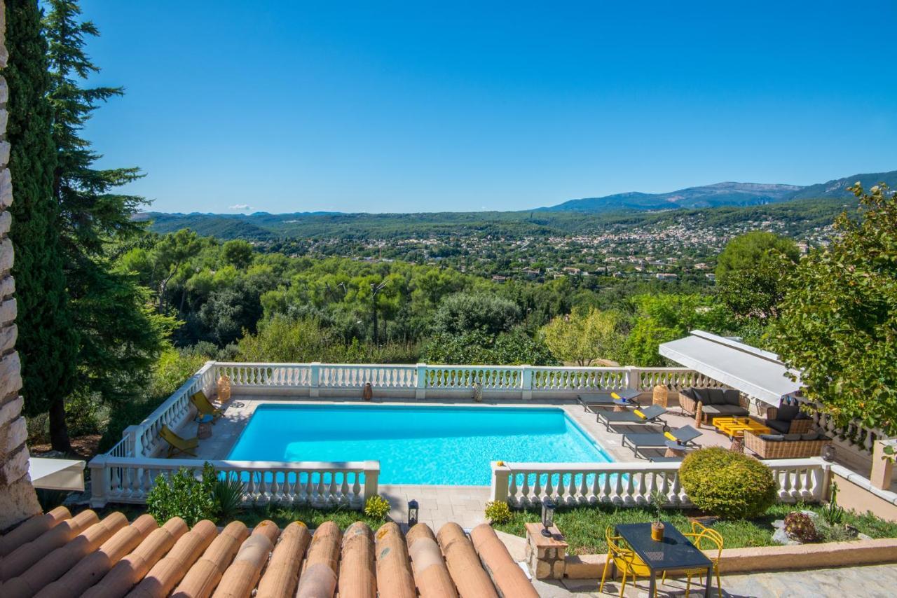 Bastide Les 3 Portes Saint-Paul-de-Vence Bagian luar foto